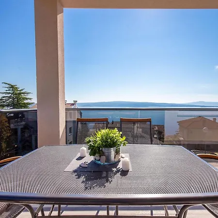 Villa In Croatia By The Seafront *