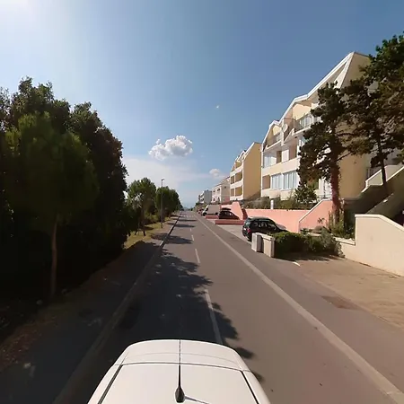 In Croatia By The Seafront Villa